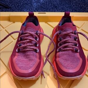Allbirds women’s size 6 Red and Pink Sneakers